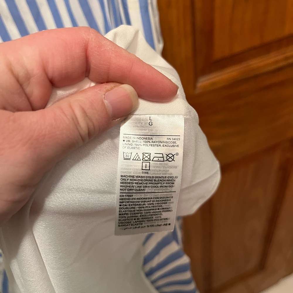 NWT Old Navy Women’s Blue and White Striped Dress - Picture 5 of 5